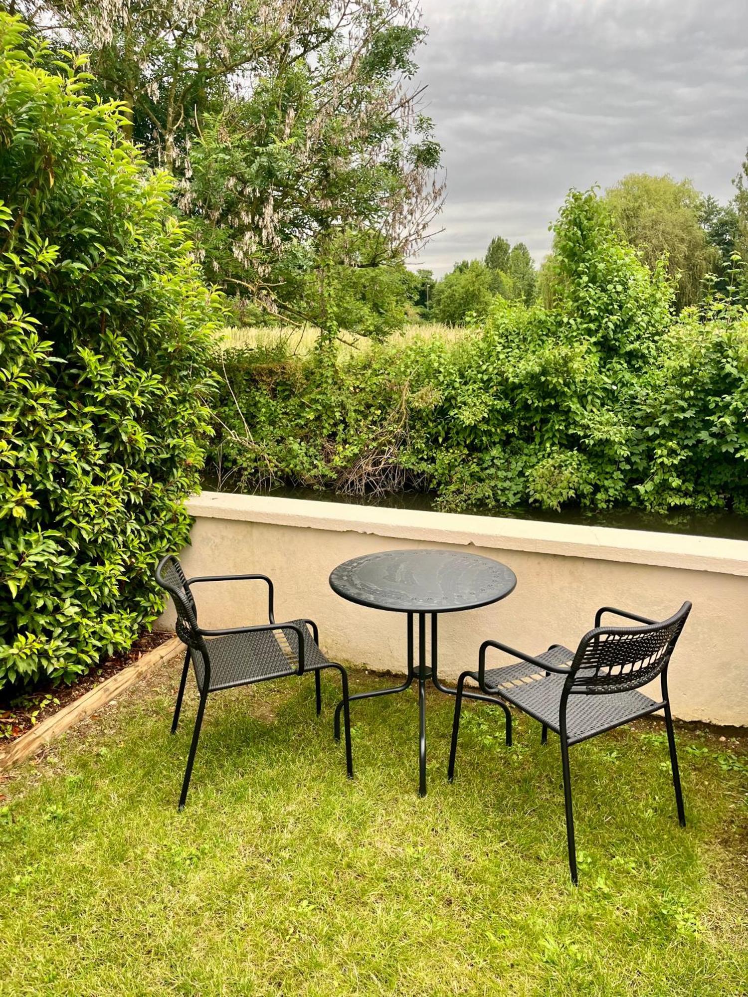Cote Riviere Apartment Ezy-sur-Eure Exterior photo