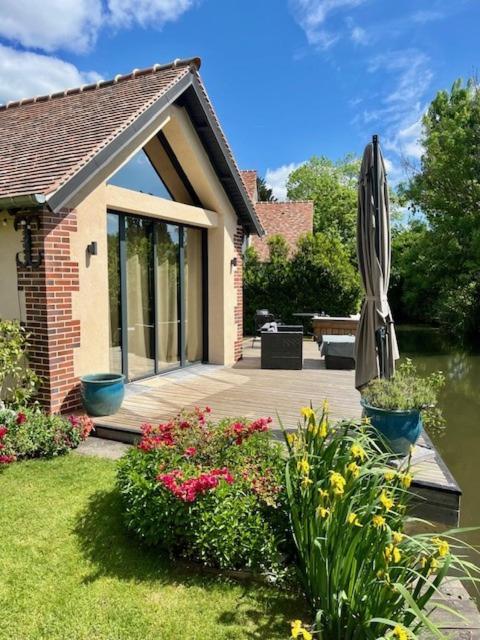 Cote Riviere Apartment Ezy-sur-Eure Exterior photo