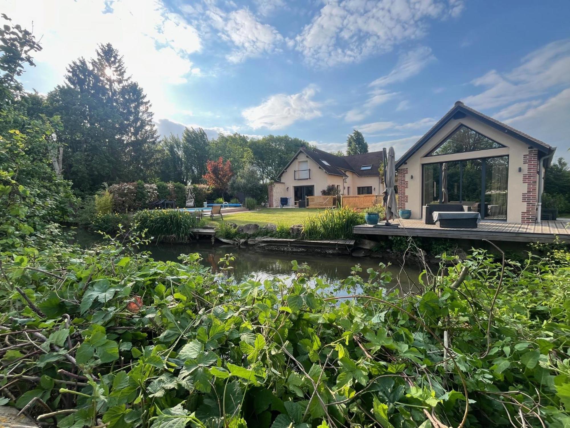 Cote Riviere Apartment Ezy-sur-Eure Exterior photo